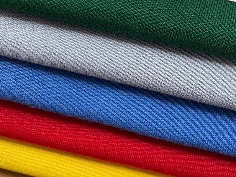 Vải chân cua CVC 60/40 với 60% Cotton và 40% Polyester
