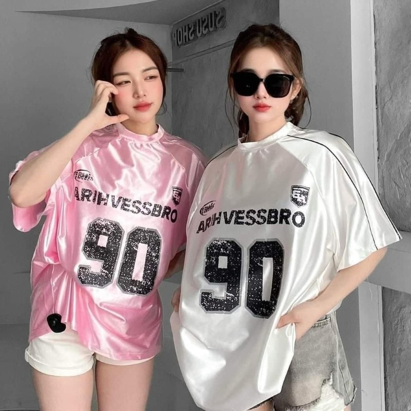 Vải bóng chiếu may áo thun form rộng tay lỡ