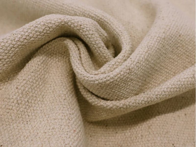 Vải cotton dày giữ ấm tốt, độ bền cao, đồ đứng form