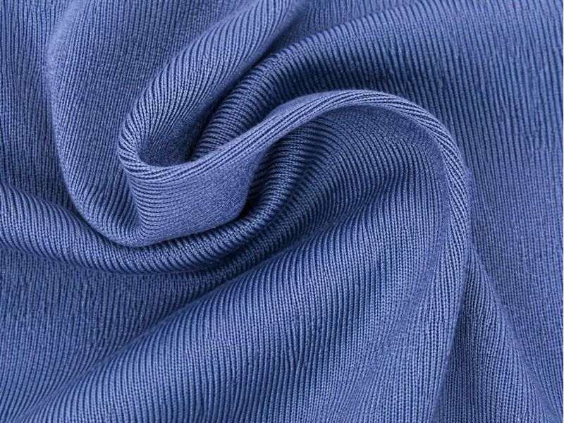 Vải PA sử dụng nhiều trong may vớ, đồ ôm sát