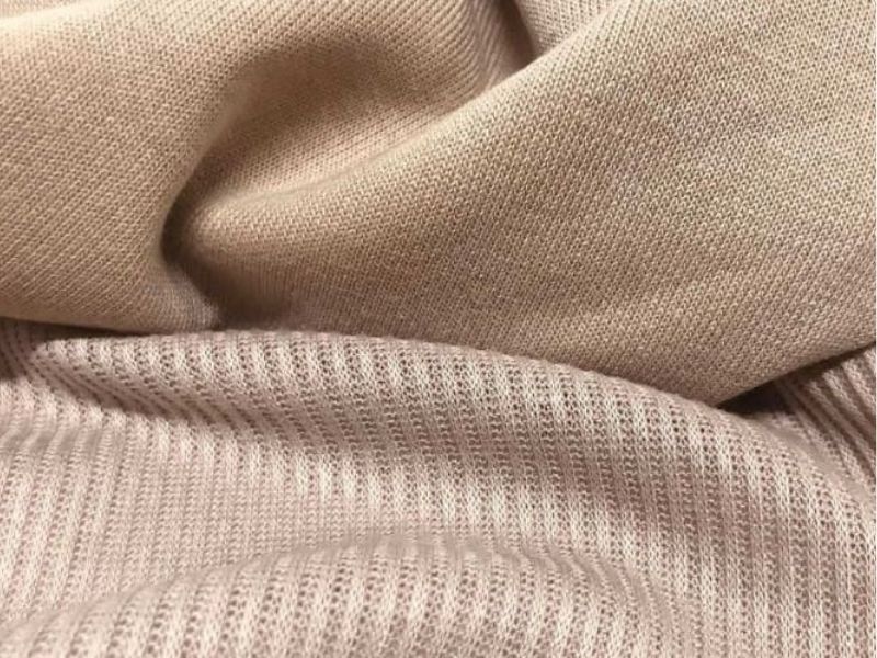 Vải Acrylic được mệnh danh là len nhân tạo