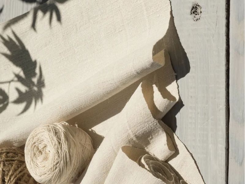 Vải bố cotton được sản xuất bằng kỹ thuật dệt canvas trên chất liệu cotton